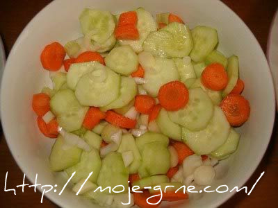 mešana salata mešana salata