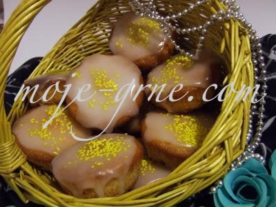 mafini-od-limuna-sa-gusom2-1 mafini-od-limuna-sa-gusom2-1