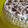 cokoladna torta sa kafom i jagodama