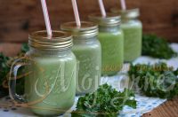 Zeleni smuti (4 Green Smoothie Recipes)