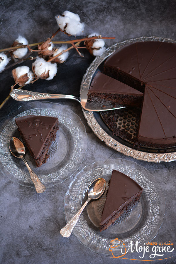 Čokoladni kolač 