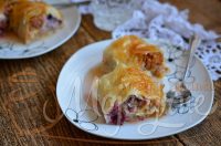 Zalivena pita sa plazmom i šljivama