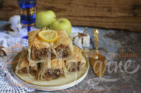 Rolovana baklava sa kiselim jabukama