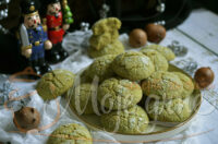 Mača raspucanci (Matcha Crinkle Cookies)