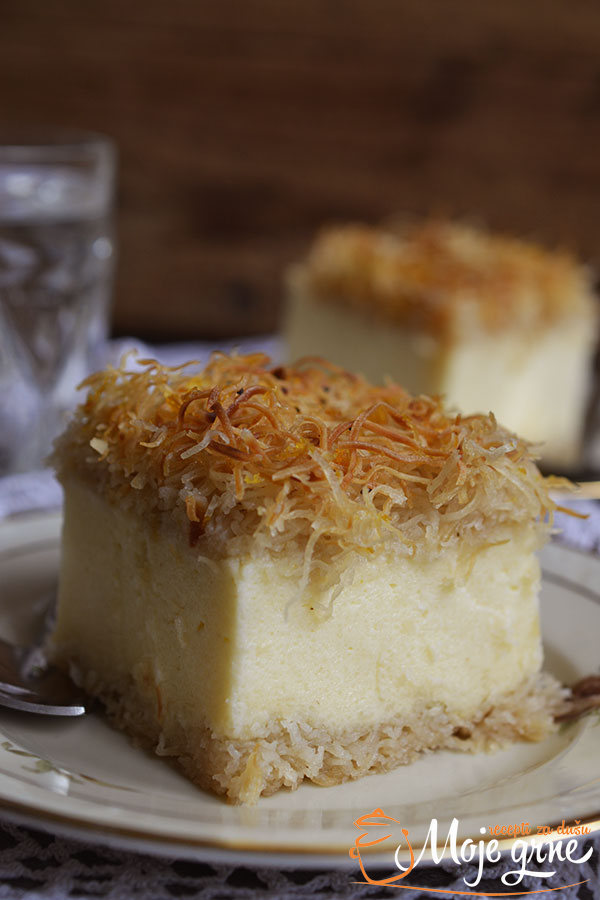 Kadaif Galaktobureko kolač